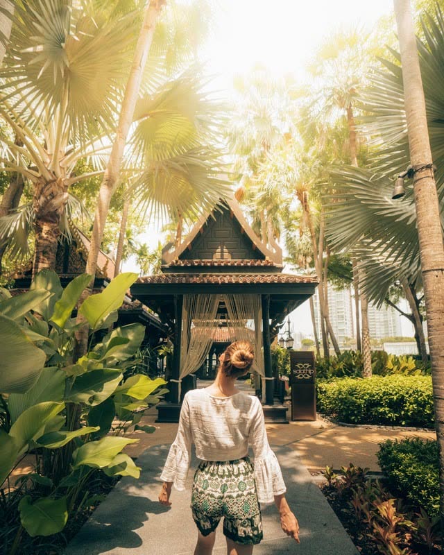Temple garden · Bali