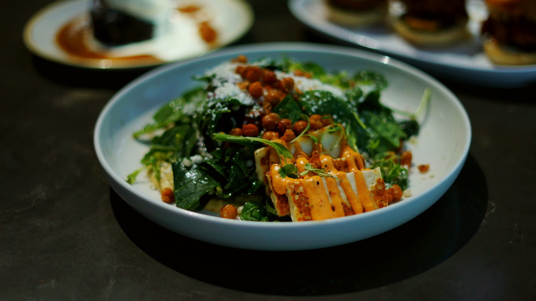Halloumi salad · Tap & Barrel